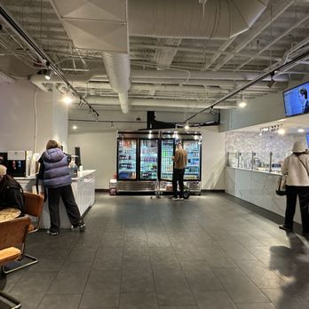 FOB Poke Bar - Drinks - Poke Near Me - Bellevue, Washington FOB Poke Bar - Drinks - Poke Near Me - Bellevue, Washington