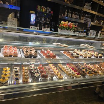 Baby Cakes - Bakeries Near Me - Henderson, Nevada