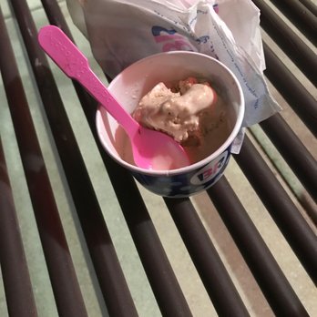 Baskin-Robbins - Apple pie Ice cream - Ice Cream & Frozen Yogurt Near Me - San Antonio, Texas