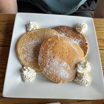 Red Coach Inn - Pancakes - Wine Bars Near Me - Niagara Falls, New York
