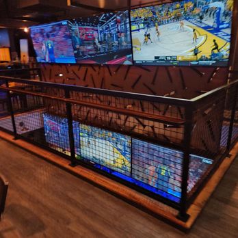 The Lucky Screw - Cocktail Bars Near Me - Fort Myers, Florida