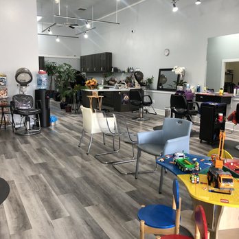 Salon De Annie - Hair Salons Near Me - Daly City, California