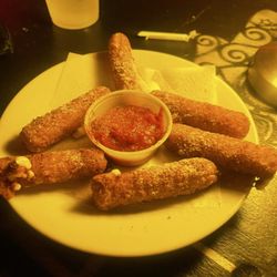 Ranoush Bridgeton - Mozzarella Sticks