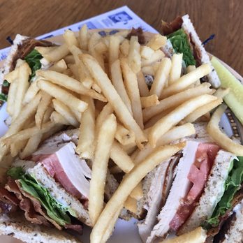 Millies Restaurant - Breakfast & Brunch Near Me - Sarasota, Florida Millies Restaurant - Breakfast & Brunch Near Me - Sarasota, Florida