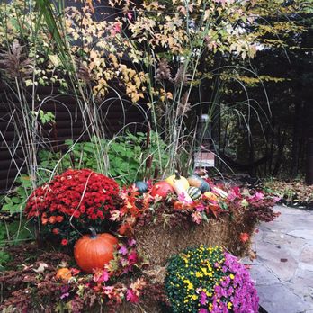 Scandinave Spa - Festive for autumn - Day Spas Near Me - Mont-Tremblant, Quebec Scandinave Spa - Festive for autumn - Day Spas Near Me - Mont-Tremblant, Quebec