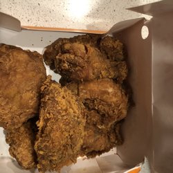 Popeyes Lousiana Kitchen - Awful example of Popeyes Chicken. OMG.