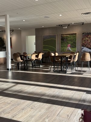 7 Leaves Cafe by null