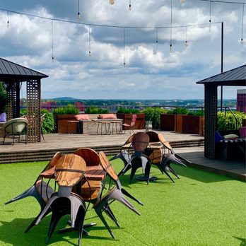 Bobby - Hotels Near Me - Nashville, Tennessee Bobby - Hotels Near Me - Nashville, Tennessee