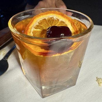Carnivore & The Queen - Supper Clubs Near Me - Downers Grove, Illinois
