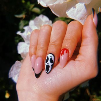 Delite Nails And Spa - Beautiful Spooky Nails - Nail Salons Near Me - South Gate, California Delite Nails And Spa - Beautiful Spooky Nails - Nail Salons Near Me - South Gate, California