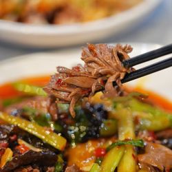 Stir fried pork kidney