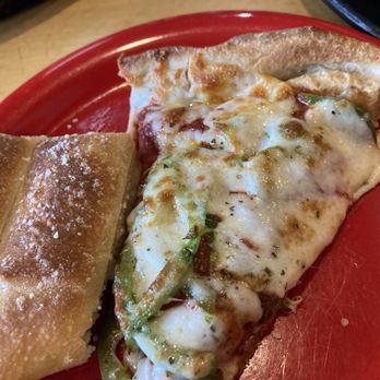 Bilbo's Pizza in A Pan - Stix and green pepper pizza - Pizza Near Me - Kalamazoo, Michigan