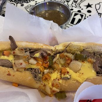 Bobbi’s Italian Beef - LIL CHEESY BEEF - Hot Dogs Near Me - Brooklyn, New York