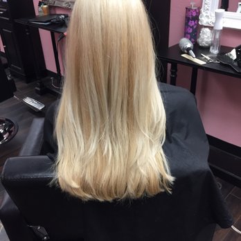 Kali - Hair Stylists Near Me - Puyallup, Washington