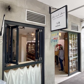 Flour and Stone - Simple fromtage - Bakeries Near Me - Woolloomooloo, NSW Flour and Stone - Simple fromtage - Bakeries Near Me - Woolloomooloo, NSW