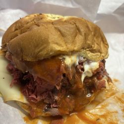 Skampa - Old school roast beef sandwich!