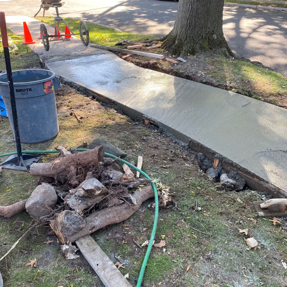 Slide of L&A Painting and Home Improvement