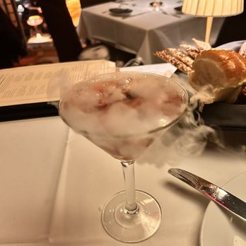 Ocean Prime - Berries & bubbles - Cocktail Bars Near Me - Philadelphia, Pennsylvania