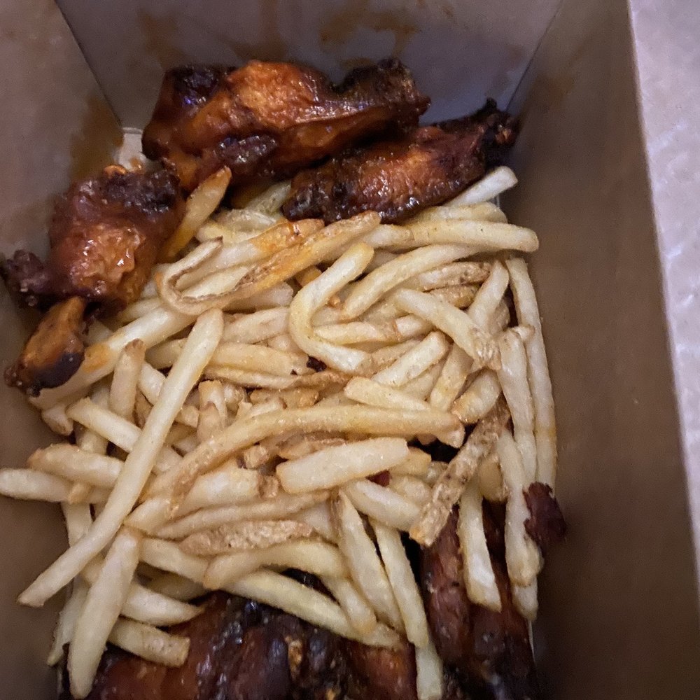 The Savoy  - Fried Chicken Wings(6) - Hookah Bars Near Me - Houston, Texas