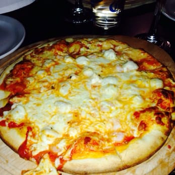 Toro Rosso - Pizza fruits de mer - Canadian (New) Near Me - Montreal, Quebec