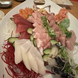 Sashimi -chef's choice. Sashimi -chef's choice.