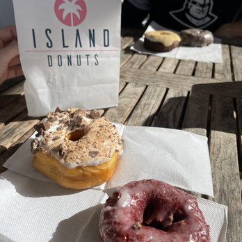 Island Donuts & Bagels - Kit Kat and Red Velvet Doughnuts - Donuts Near Me - St. Augustine, Florida Island Donuts & Bagels - Kit Kat and Red Velvet Doughnuts - Donuts Near Me - St. Augustine, Florida