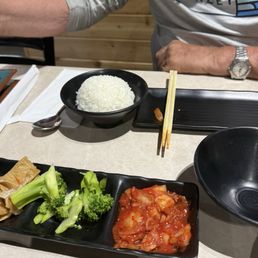 Hot pot, rice and kimchi