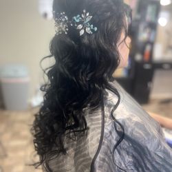 Meraki Beauty Parlour - Bridal Half-up