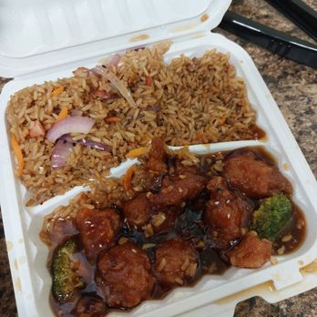 China King - Fried rice was terrible large pieces of partially cooked onions General Tso's was drenched in sauce no crispyness at all - Chinese Near Me - Lake Mary, Florida China King - Fried rice was terrible large pieces of partially cooked onions General Tso's was drenched in sauce no crispyness at all - Chinese Near Me - Lake Mary, Florida