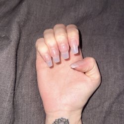 AZ Nails