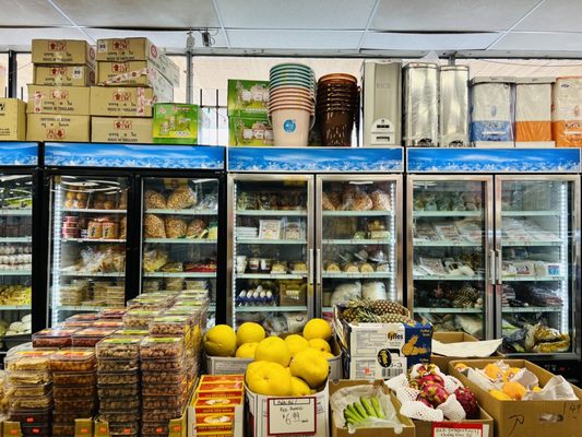 New Saigon Market by null