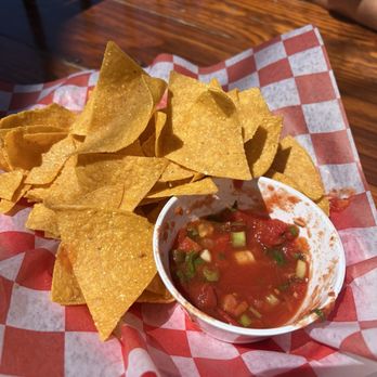 El Chupacabra - Chips and Salsa Fresca - Bars Near Me - Seattle, Washington