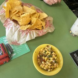 Parrilla Grill - Chips and corn salsa