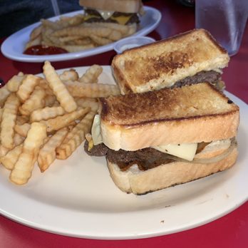 Cliffside Diner - American Near Me - Frankfort, Kentucky