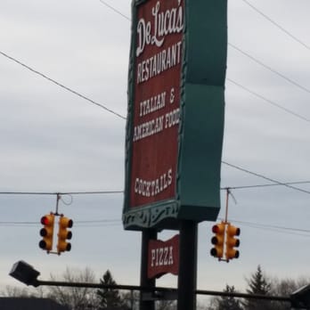 Deluca's Restaurant - Pizza Near Me - Westland, Michigan