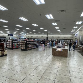 Buc-ee's - Convenience Stores Near Me - Berthoud, Colorado Buc-ee's - Convenience Stores Near Me - Berthoud, Colorado