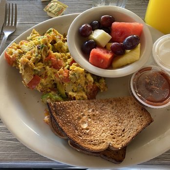 EJ's Bayfront Cafe - Naples - Bayfront Scramble - New American Near Me - Naples, Florida