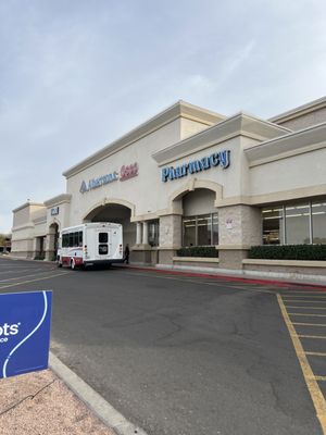 Albertsons by null