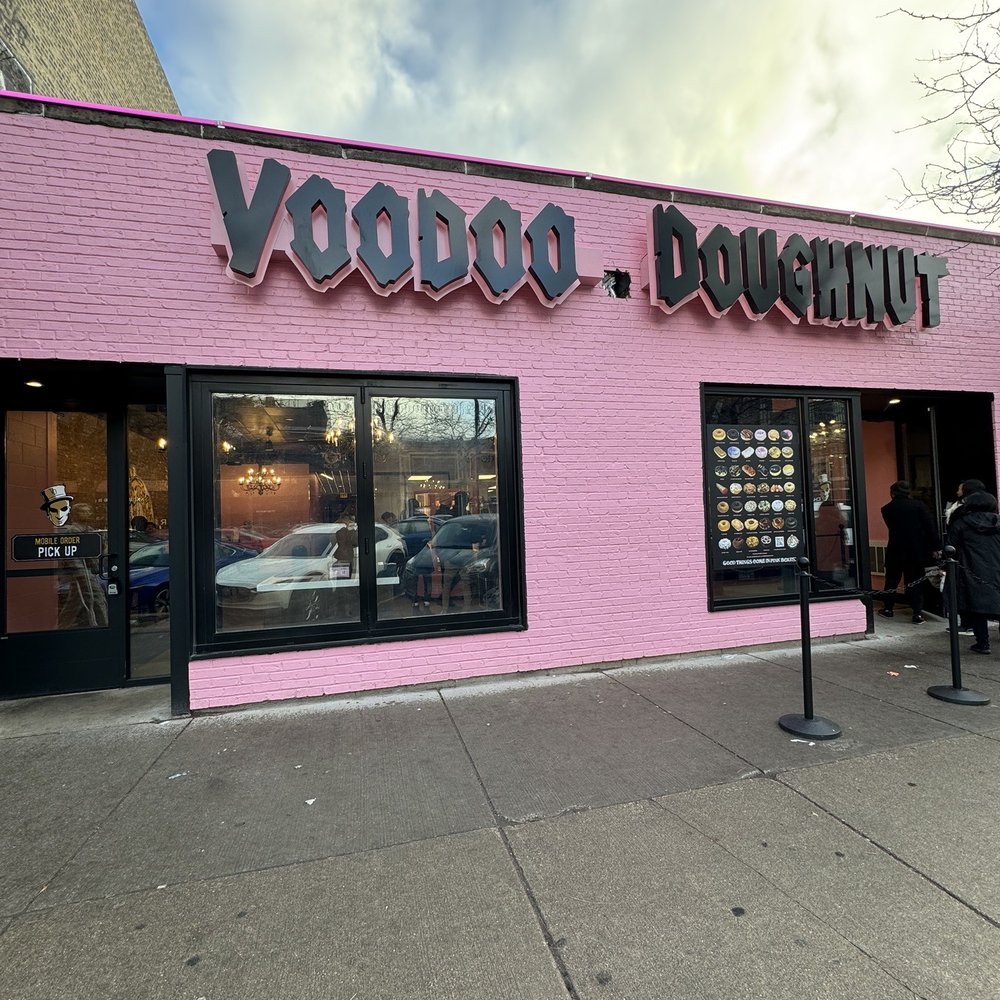 Voodoo Doughnut - Dec 2023 - Donuts Near Me - Chicago, Illinois Voodoo Doughnut - Dec 2023 - Donuts Near Me - Chicago, Illinois