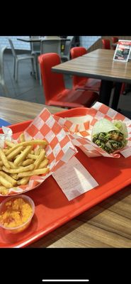 Michael’s Grill & Salad Bar by null