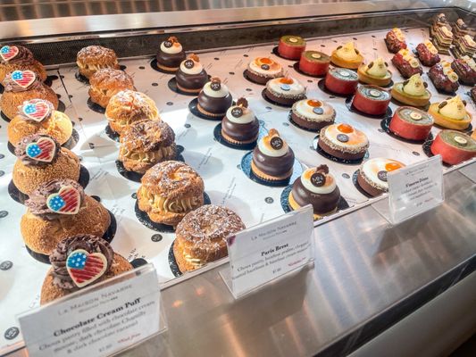 La Maison Navarre - Pastry, Bistro, Wine Bar by null