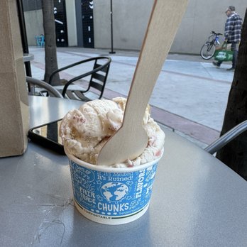 Ben & Jerry’s - Strawberry Cheesecake - Ice Cream & Frozen Yogurt Near Me - Burbank, California Ben & Jerry’s - Strawberry Cheesecake - Ice Cream & Frozen Yogurt Near Me - Burbank, California