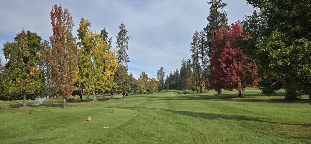 Grants Pass Golf Club Logo
