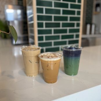 Milka Coffee Roasters - Apple Hill Latte, Sparkling Milka, Blue Magic School Bus Matcha - Coffee Roasteries Near Me - Sacramento, California Milka Coffee Roasters - Apple Hill Latte, Sparkling Milka, Blue Magic School Bus Matcha - Coffee Roasteries Near Me - Sacramento, California