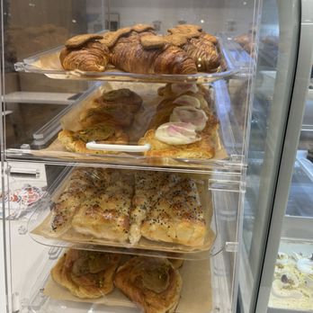 Qahwah Palace - Coffee & Tea Near Me - Greenville, South Carolina