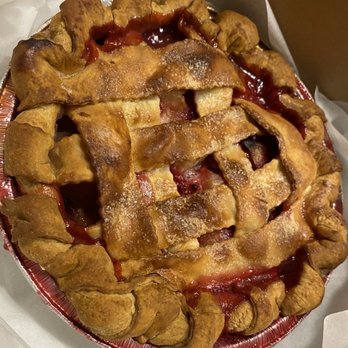 Hoosier Mama Pie Company - Pear Raspberry - Desserts Near Me - Chicago, Illinois Hoosier Mama Pie Company - Pear Raspberry - Desserts Near Me - Chicago, Illinois