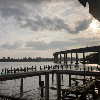 Severn Inn - Seafood Near Me - Annapolis, Maryland Severn Inn - Seafood Near Me - Annapolis, Maryland