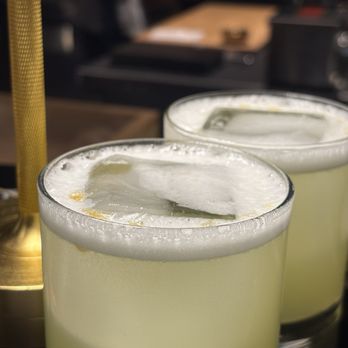 1033 Omakase - Wine Bars Near Me - Milwaukee, Wisconsin