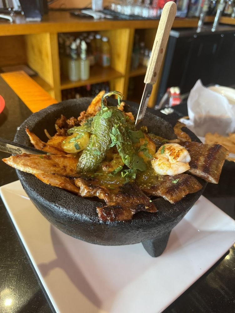 Los Toltecos Bar & Grill