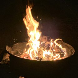 Rip Van Winkle Campgrounds - Fire pit